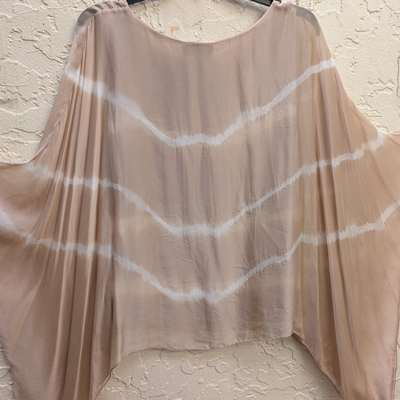Bella France Top Sheer with Underlay Beige White Mid-Sleeve - Picture 5 of 15